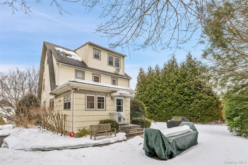 18 Tunstall Road Scarsdale NY 10583