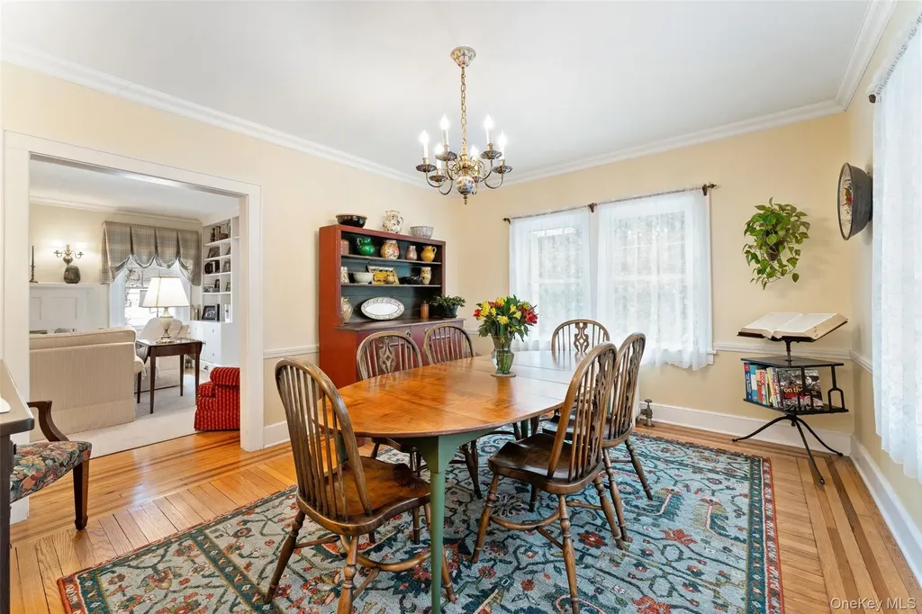 18 Tunstall Road Scarsdale NY 10583