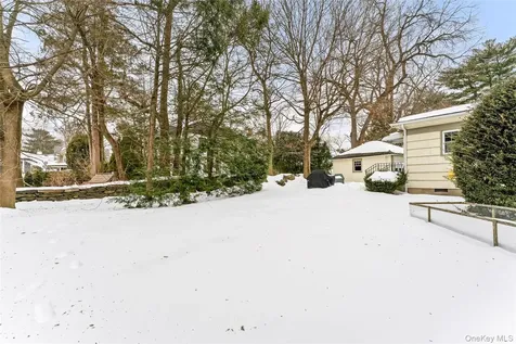 18 Tunstall Road Scarsdale NY 10583