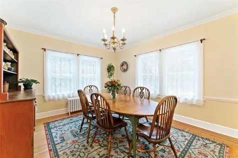18 Tunstall Road Scarsdale NY 10583