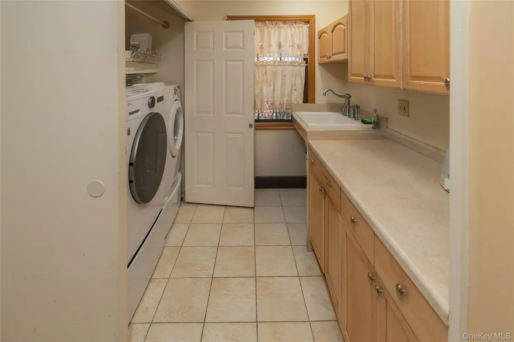 1 Far Horizons Drive Newburgh NY 12550