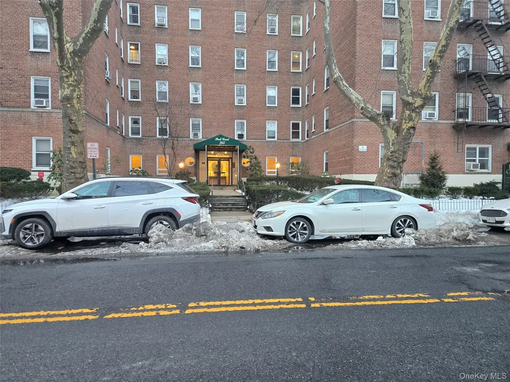 765 Bronx River Bronxville NY 10708