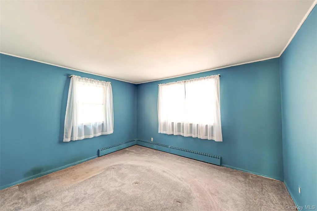 18 Annetta Avenue Smithtown NY 11787