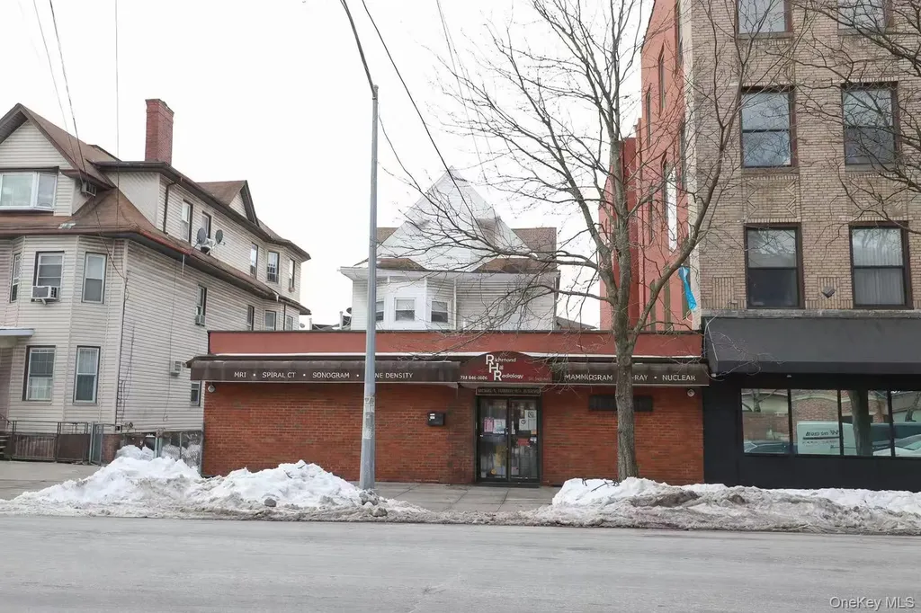 116-14 Myrtle Avenue Richmond Hill NY 11418