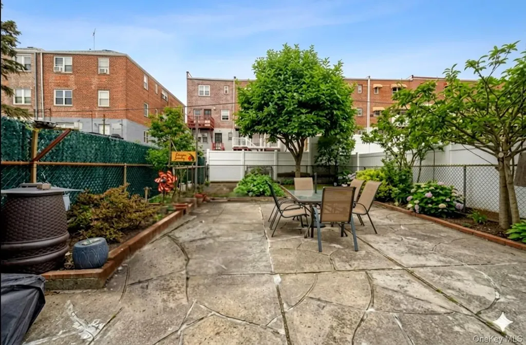 2429 Young Avenue Bronx NY 10469