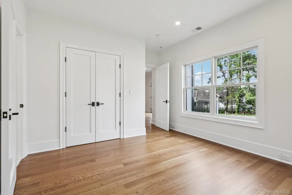 15 High Point Terrace Scarsdale NY 10583
