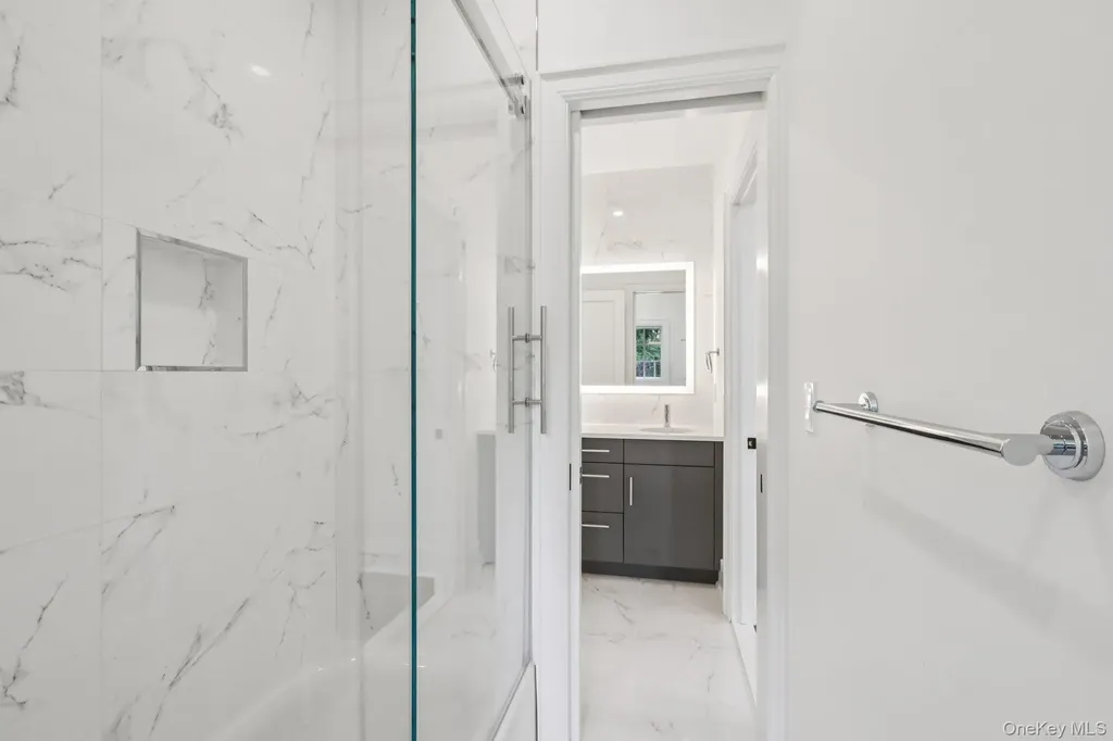15 High Point Terrace Scarsdale NY 10583