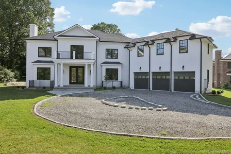 15 High Point Terrace Scarsdale NY 10583