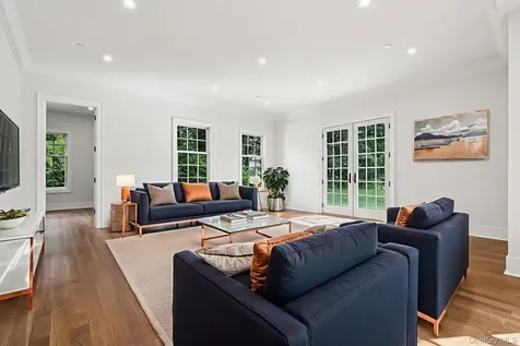 15 High Point Terrace Scarsdale NY 10583