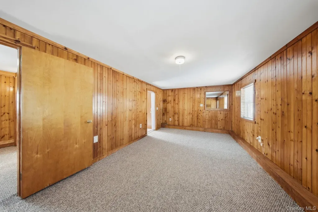 86 Carpenter Road New Hampton NY 10958