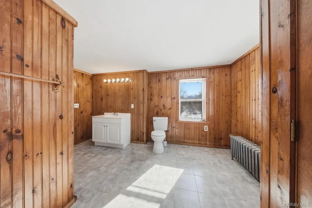 86 Carpenter Road New Hampton NY 10958