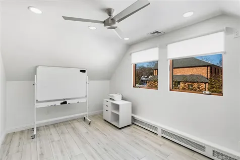 1 Strawberry Lane Roslyn Heights NY 11577