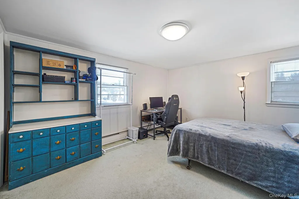 53 Canterbury Lane North Babylon NY 11703
