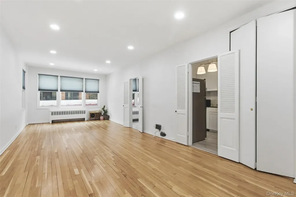 1015 Old Post Road Mamaroneck NY 10543