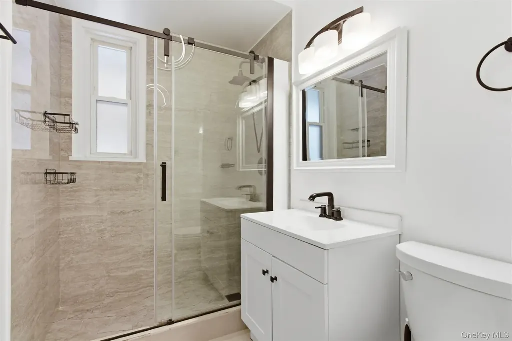 1015 Old Post Road Mamaroneck NY 10543