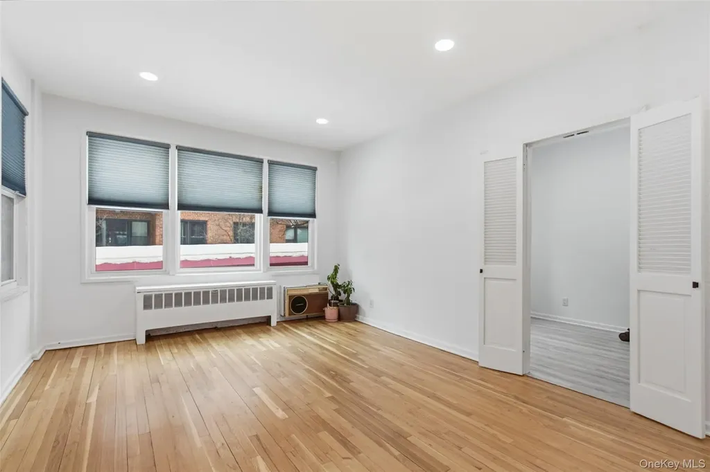 1015 Old Post Road Mamaroneck NY 10543
