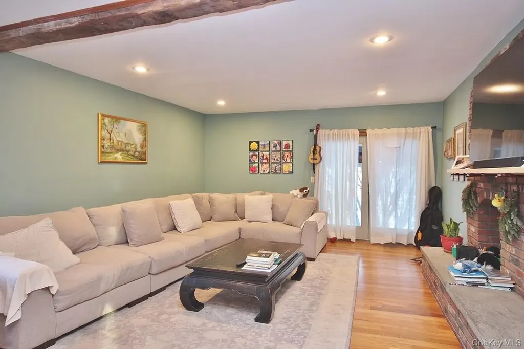 487 Black Meadow Road Chester NY 10918