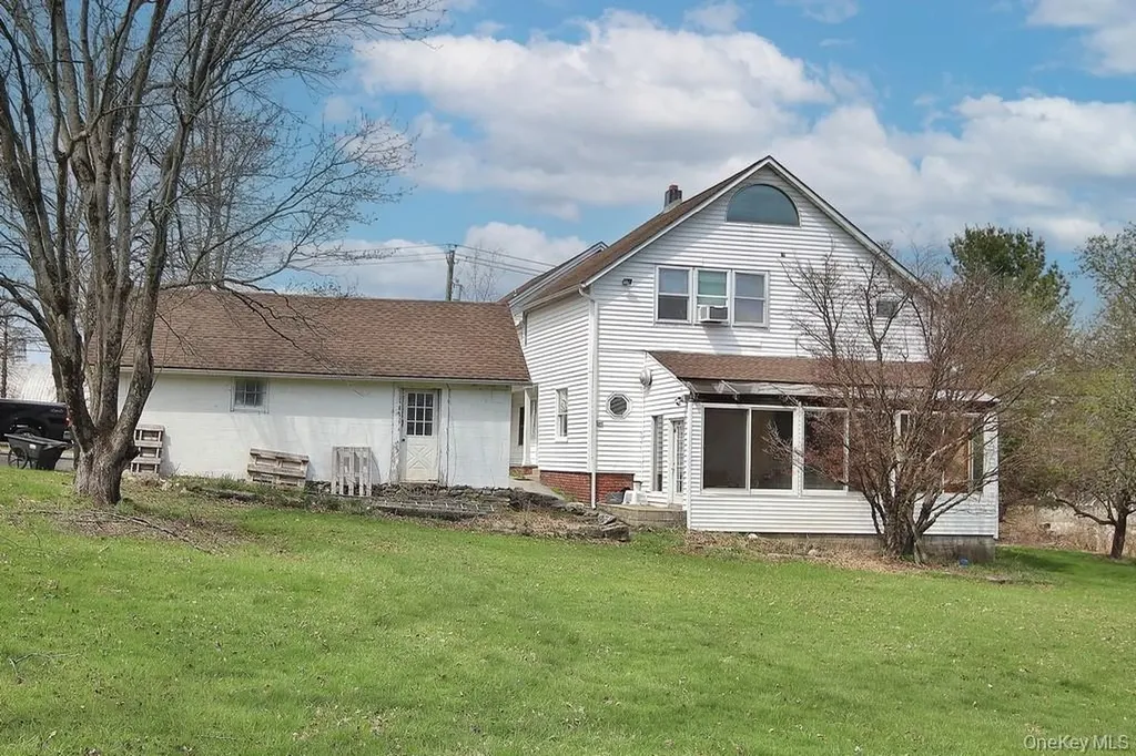 487 Black Meadow Road Chester NY 10918