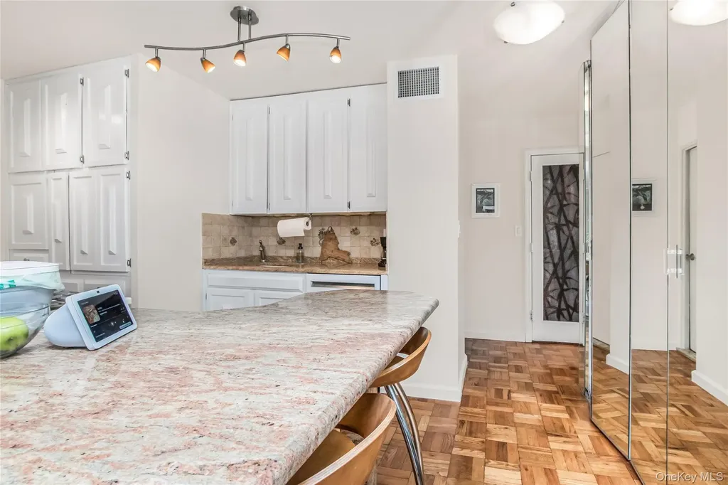 2500 Johnson Avenue Bronx NY 10463