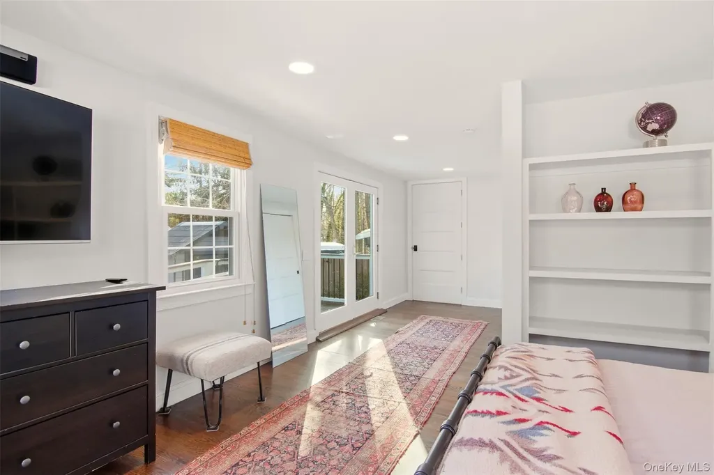 10 Beech Lane Stony Brook NY 11790