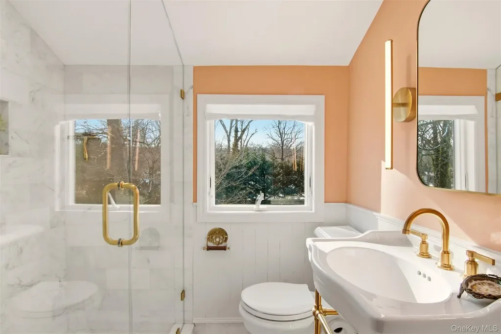 10 Beech Lane Stony Brook NY 11790