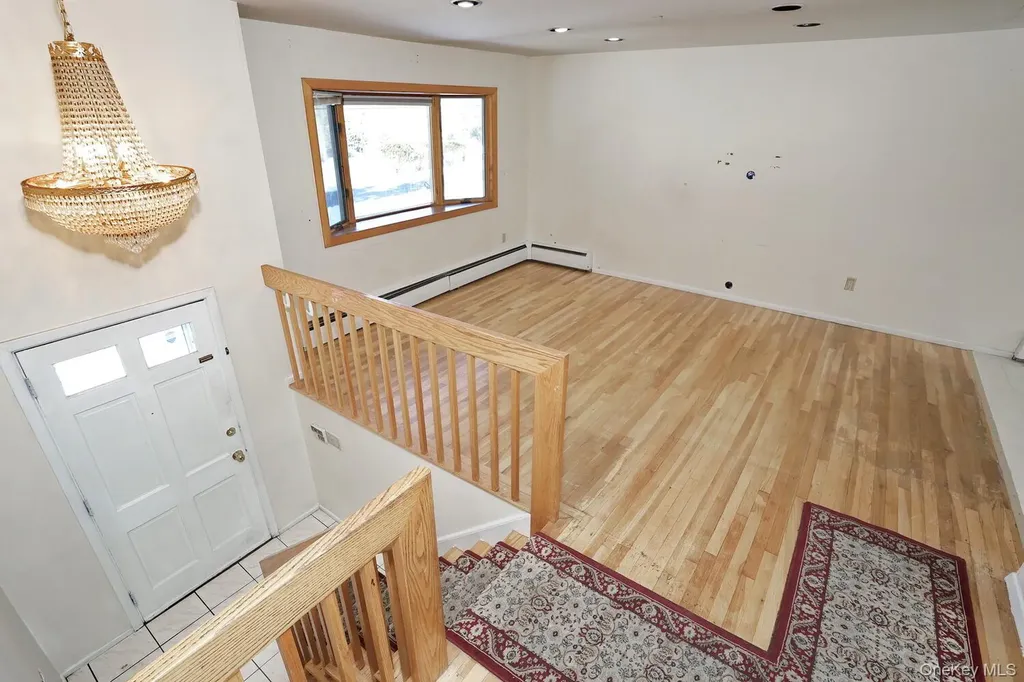 30 Bridle Road Spring Valley NY 10977