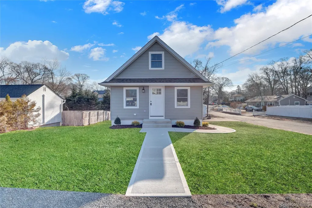 37 Gould Road Centereach NY 11720