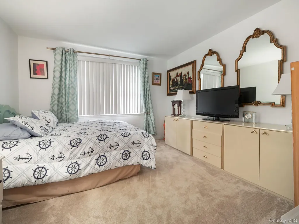 2 Windsor Circle New City NY 10956