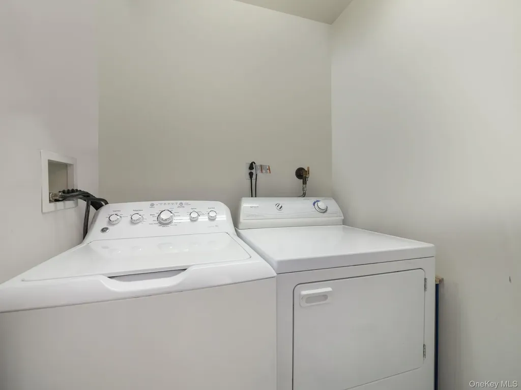 2 Windsor Circle New City NY 10956