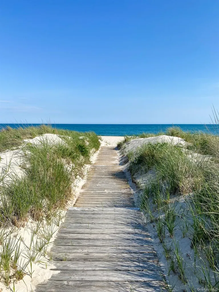 274 Dune Road Westhampton Beach NY 11978