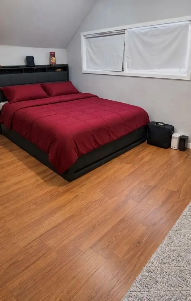 49 Spindle Road Hicksville NY 11801