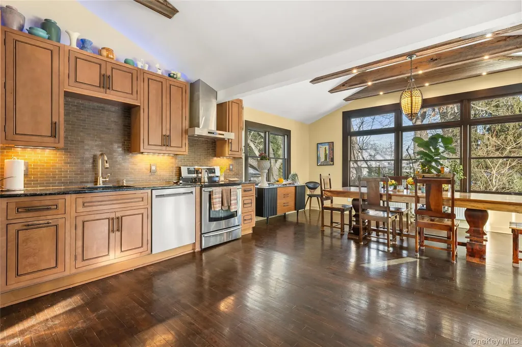 50 Atlantic Avenue East Islip NY 11730
