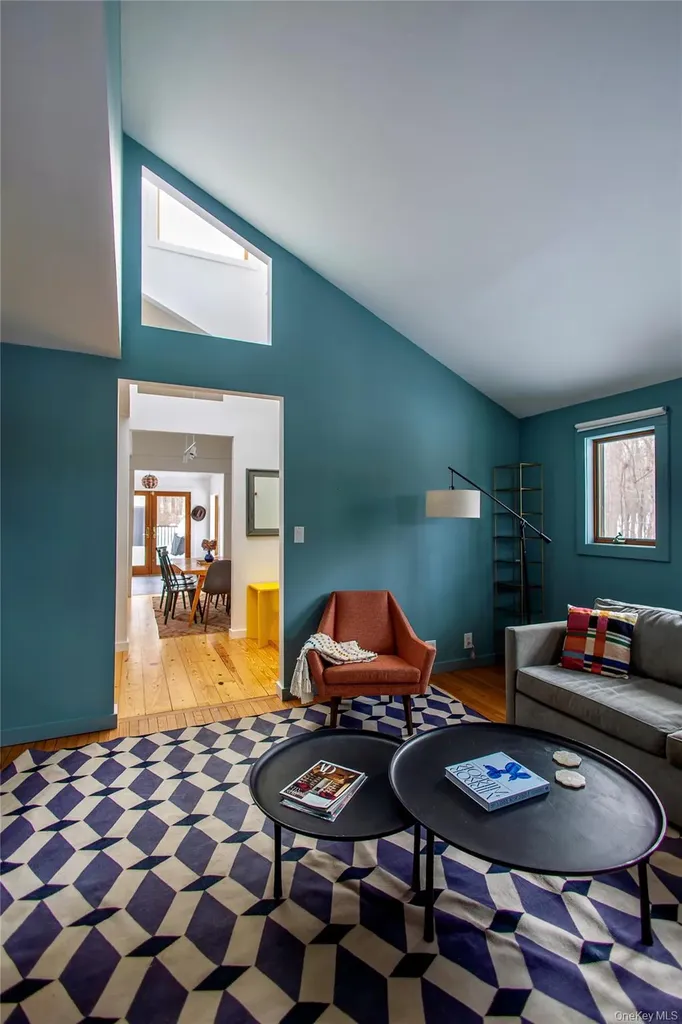 37 Williams Road Red Hook NY 12571