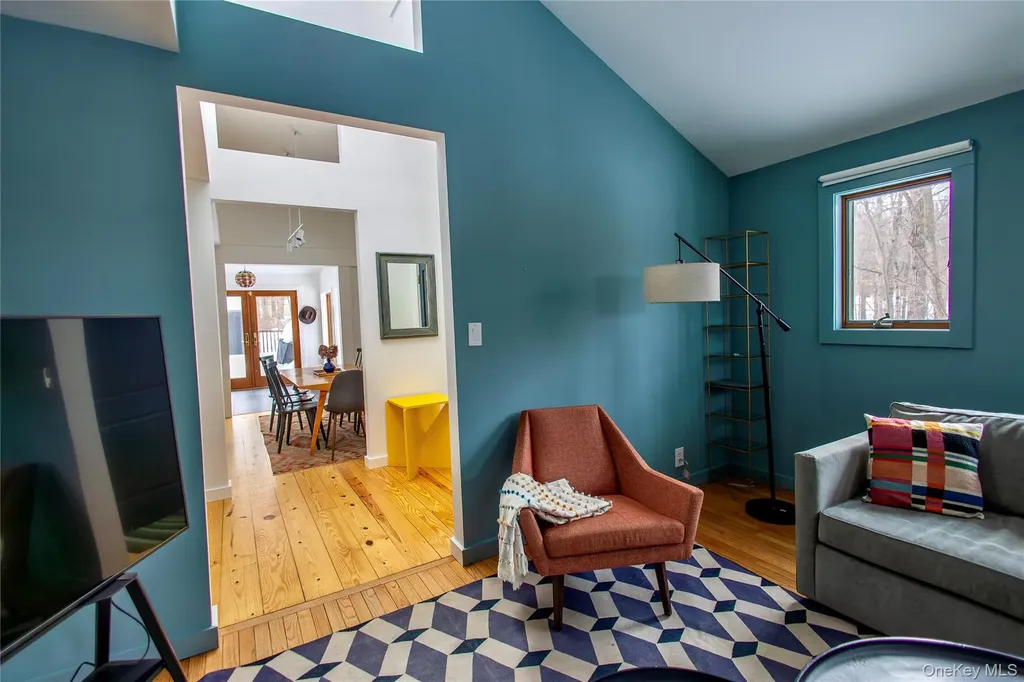 37 Williams Road Red Hook NY 12571