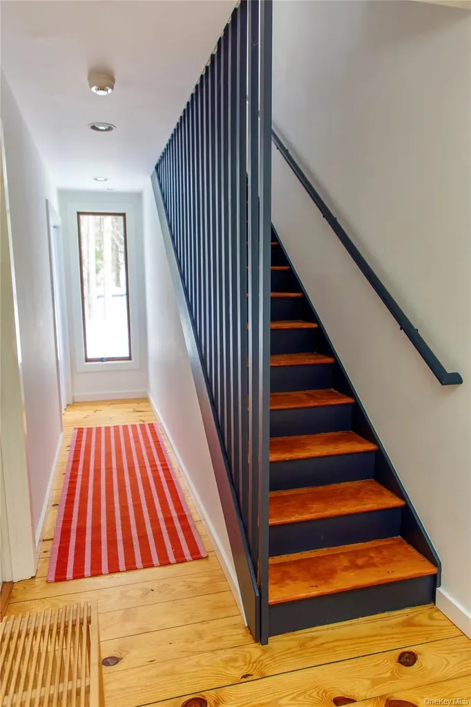 37 Williams Road Red Hook NY 12571