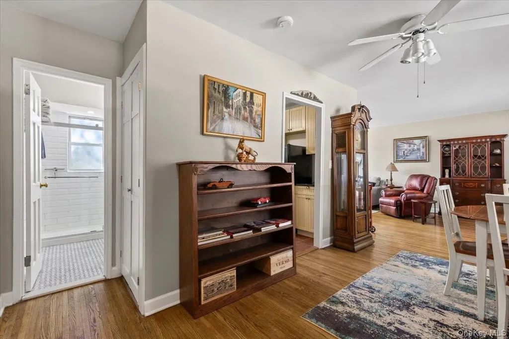 21 Fieldstone Drive Hartsdale NY 10530