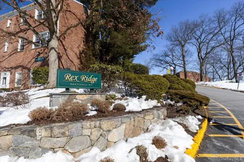 21 Fieldstone Drive Hartsdale NY 10530