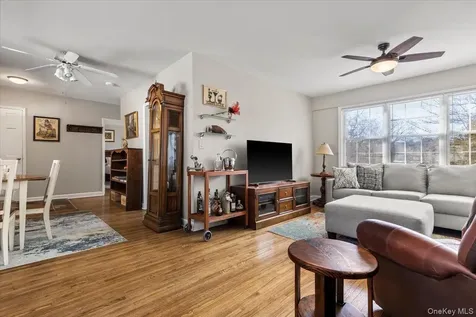 21 Fieldstone Drive Hartsdale NY 10530