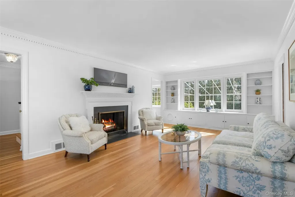 35 Byron Lane Larchmont NY 10538