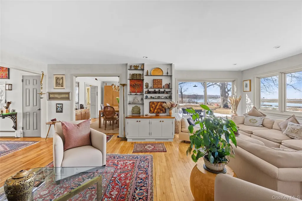 5 Shore Drive Setauket NY 11733