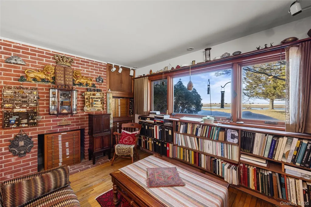 5 Shore Drive Setauket NY 11733