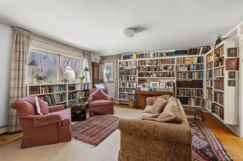 5 Shore Drive Setauket NY 11733