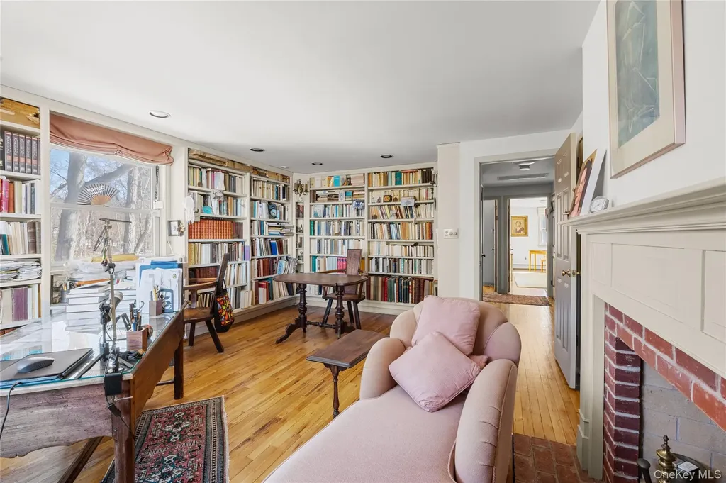 5 Shore Drive Setauket NY 11733