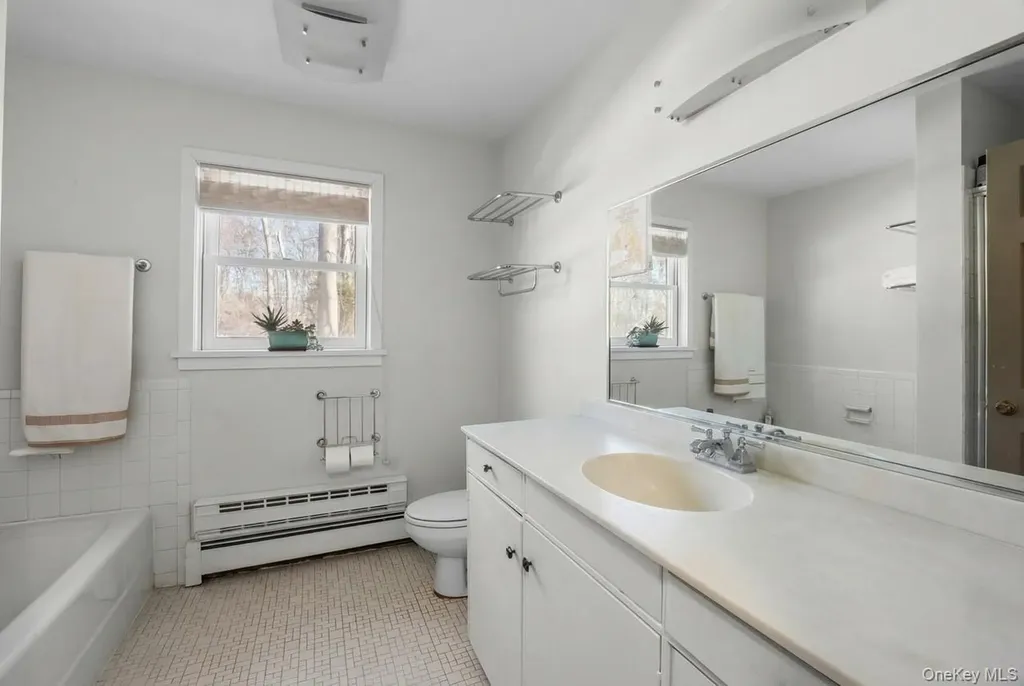 5 Shore Drive Setauket NY 11733