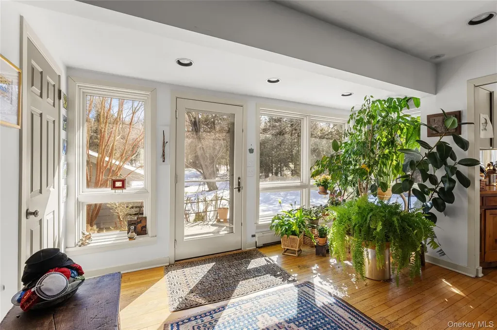 5 Shore Drive Setauket NY 11733