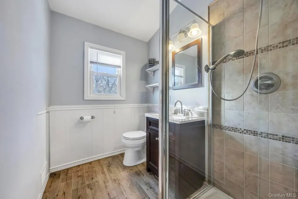 24 New Lane Selden NY 11784