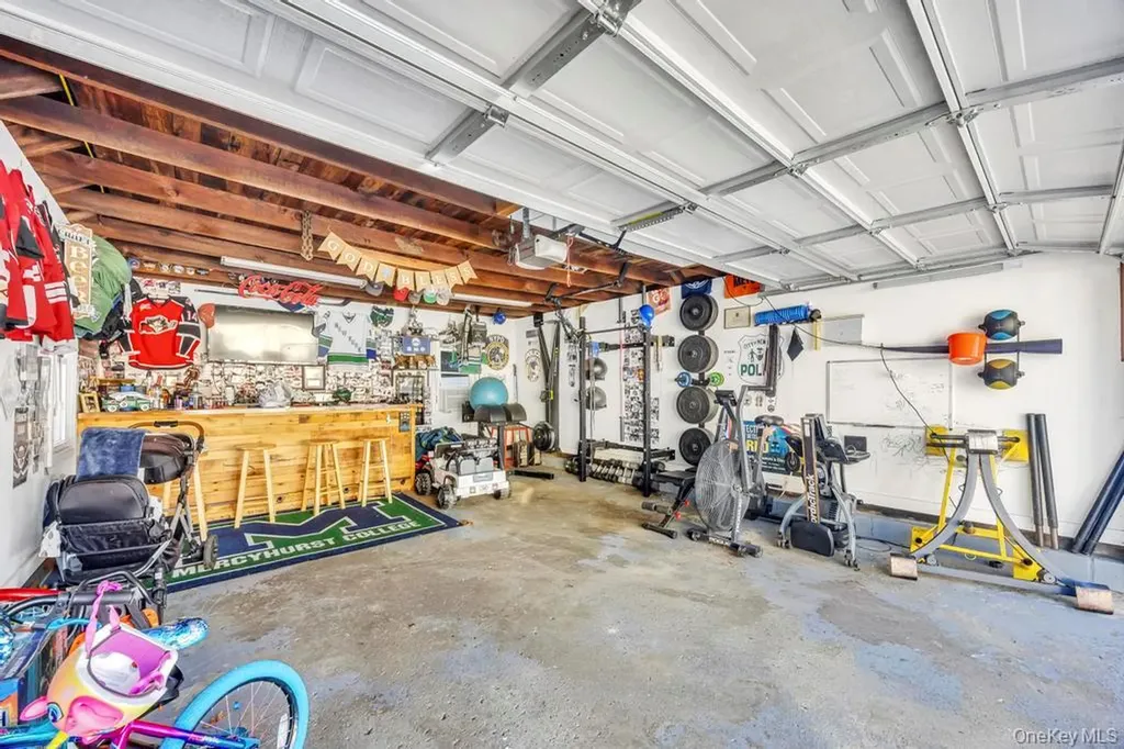 24 New Lane Selden NY 11784