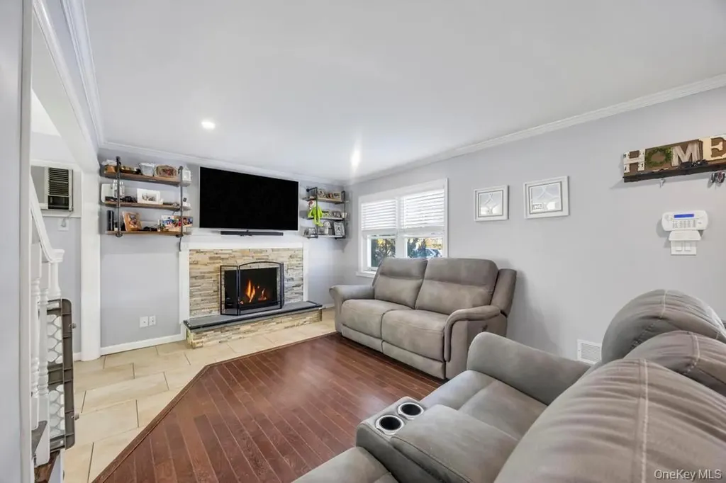24 New Lane Selden NY 11784