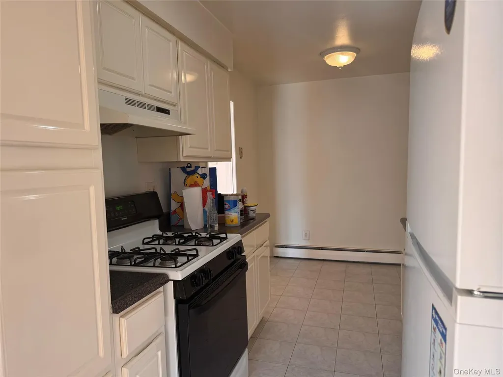 12 Charles Lane Pomona NY 10970