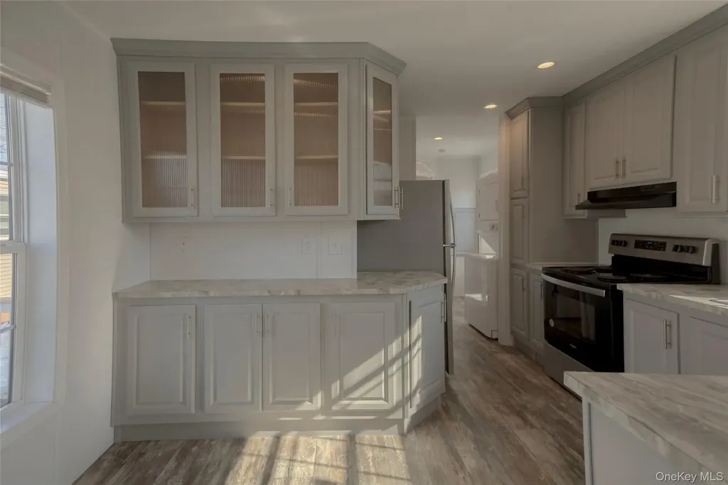 150 Main Street Islip NY 11751
